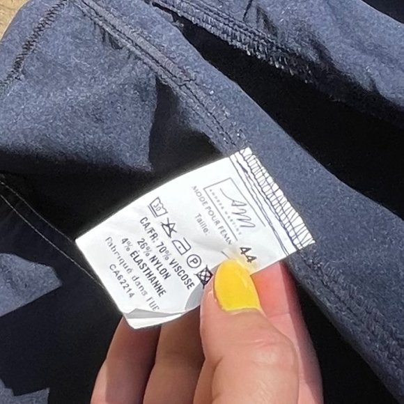 Blue Front Zip Up Dress - size large - Picture 9 of 9